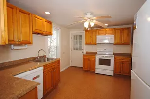 79 School St, Northbridge, MA 01534 - Photo 1