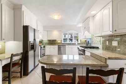 6 Appleton St #2, Watertown, MA 02472 - Photo 13