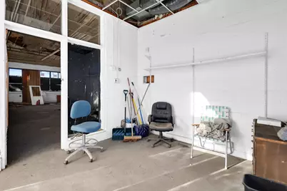 301 Main Street, Groveland, MA 01834 - Photo 9