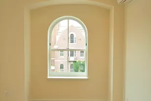 877 Beacon St, Boston, MA 02215 - Photo 9