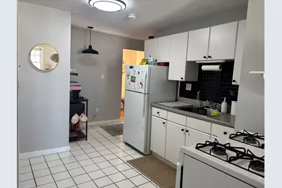 525 E 3rd St #3F, Boston, MA 02127 - Photo 3