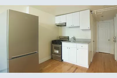 501 E Broadway #1, Boston, MA 02127 - Photo 5