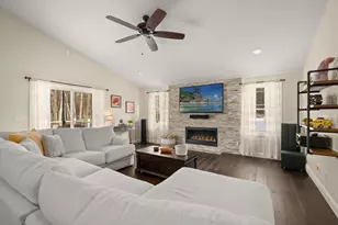 9 Billis Wy, Groveland, MA 01834 - Photo 11