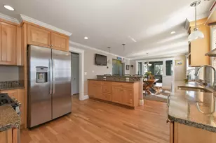 28 Fletcher St, Boston, MA 02131 - Photo 7