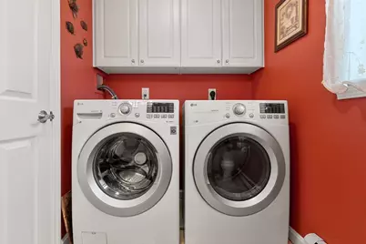 27 Folger Ave, Beverly, MA 01915 - Photo 15