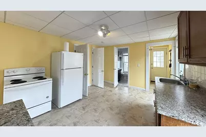 18 Fisher St #2, North Attleboro, MA 02760 - Photo 5