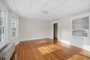 658 Sumner Ave, Springfield, MA 01108 - Photo 13