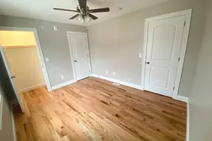 114 McKinstry Ave, Chicopee, MA 01013 - Photo 7