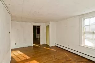 46-52 Maplewood, Chicopee, MA 01013 - Photo 19