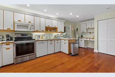 241 Perkins St #D405, Boston, MA 02130 - Photo 9