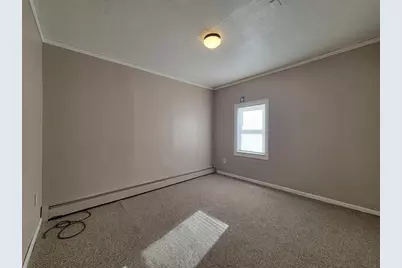 7 Wall St #1, Fitchburg, MA 01420 - Photo 5