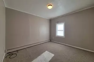 7 Wall St, Fitchburg, MA 01420 - Photo 5