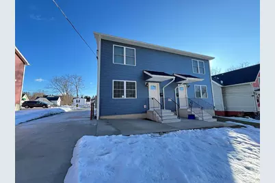 2 1/2 Vernon St #Unit 1, Holyoke, MA 01040 - Photo 1