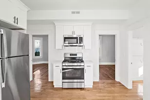 10 Sutton St, Boston, MA 02126 - Photo 5