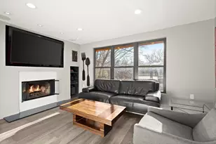 241 Perkins St, Boston, MA 02130 - Photo 19