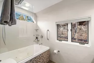 241 Perkins St, Boston, MA 02130 - Photo 31