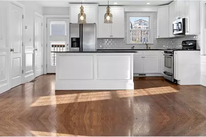 155 H St #2, Boston, MA 02127 - Photo 3