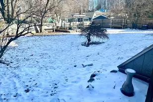 591 Varnum Ave, Lowell, MA 01854 - Photo 7