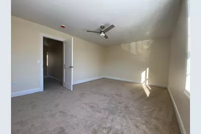 855 County St #2, Attleboro, MA 02703 - Photo 15