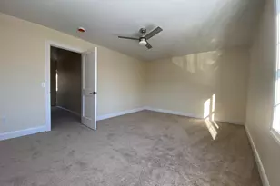 855 County St, Attleboro, MA 02703 - Photo 15