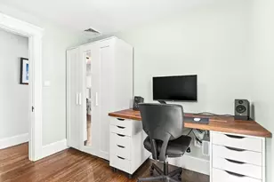 10 Hesseltine Ave, Melrose, MA 02176 - Photo 27