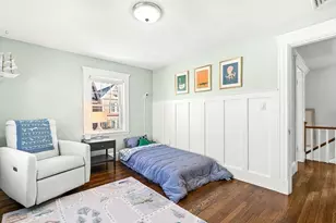 10 Hesseltine Ave, Melrose, MA 02176 - Photo 29