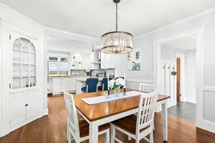 10 Hesseltine Ave, Melrose, MA 02176 - Photo 7