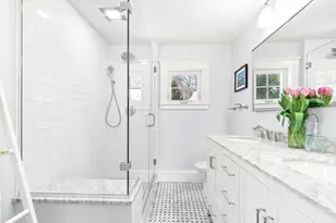 10 Hesseltine Ave, Melrose, MA 02176 - Photo 25