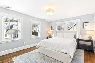 10 Hesseltine Ave, Melrose, MA 02176 - Photo 23