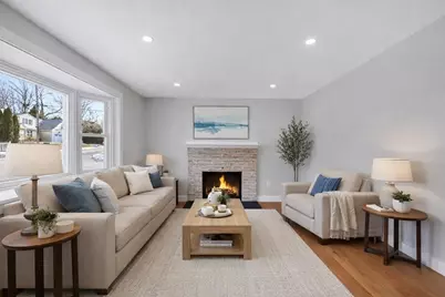 38 Conlyn Ave, Franklin, MA 02038 - Photo 7