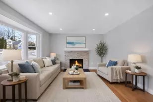 38 Conlyn Ave, Franklin, MA 02038 - Photo 7