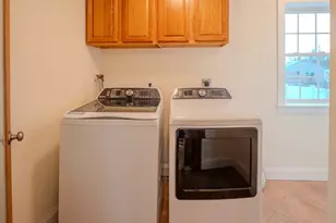 33 Lakeside Dr, Shrewsbury, MA 01545 - Photo 11