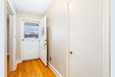 26 Montague St, Montague, MA 01376 - Photo 5