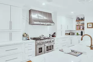 56 Belmont St, Boston, MA 02129 - Photo 7