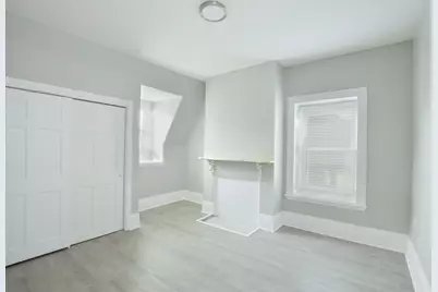 1049 Pleasant St #3, New Bedford, MA 02740 - Photo 7