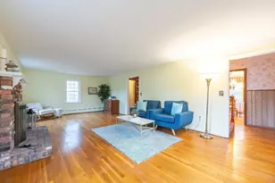 96 Thacher St, Attleboro, MA 02703 - Photo 15