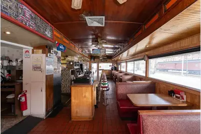 145 Dutton St, Lowell, MA 01852 - Photo 11