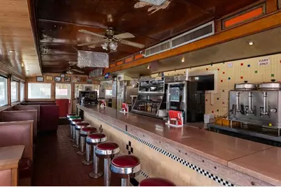 145 Dutton St, Lowell, MA 01852 - Photo 7