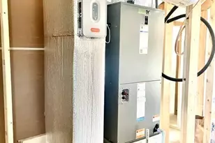 215 High St, Taunton, MA 02780 - Photo 13