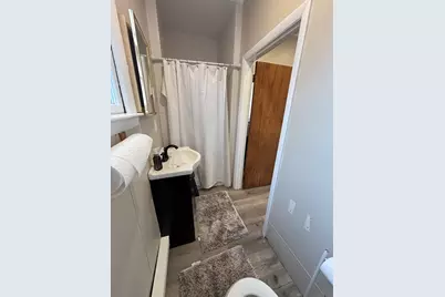 28 Atlantic #3, Marblehead, MA 01945 - Photo 5