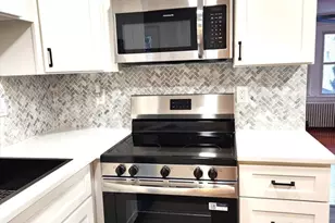 41 Bridgeport St, Worcester, MA 01604 - Photo 15