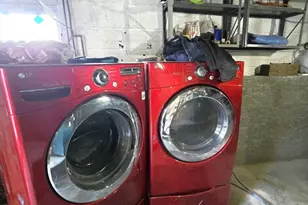 41 Bridgeport St, Worcester, MA 01604 - Photo 31