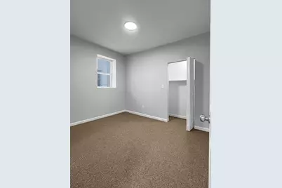 186 Rodman St #2, Fall River, MA 02721 - Photo 5