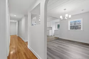 715 Truman Pkwy, Boston, MA 02136 - Photo 15