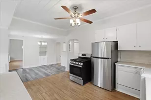 715 Truman Pkwy, Boston, MA 02136 - Photo 11