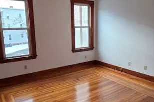 25 Bennett St, Beverly, MA 01915 - Photo 13