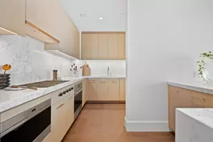 430 Stuart St, Boston, MA 02116 - Photo 7