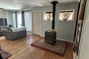 552 Dwight Rd, Springfield, MA 01108 - Photo 9