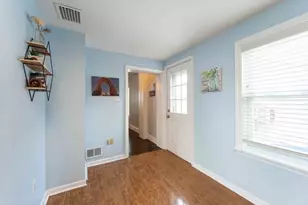 6 Monroe Ct, Gloucester, MA 01930 - Photo 9