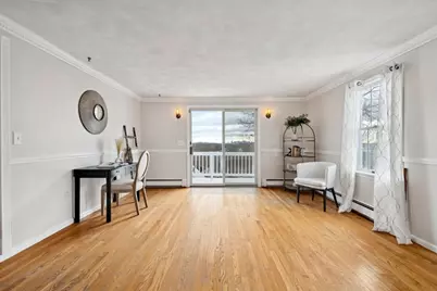 27 Temple St, Melrose, MA 02176 - Photo 11